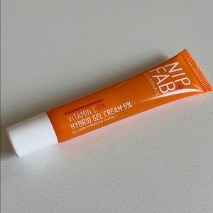 Vitamin C Cream Illuminator